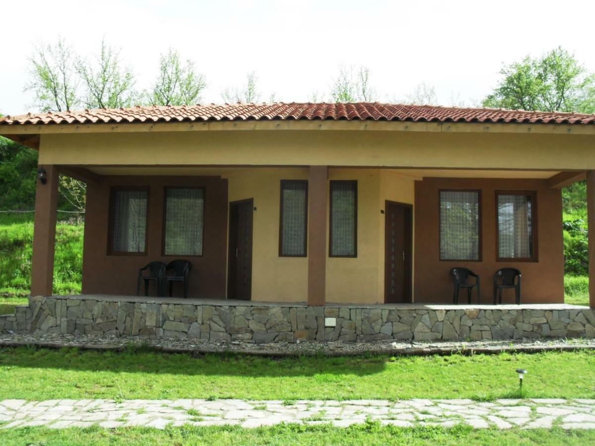 Perperеshka River Holiday park Stremtsi